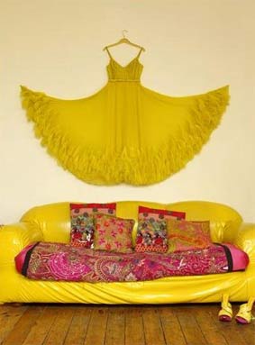 selina_yellow