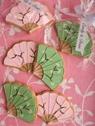 fan-wedding-cookies