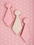 tie-wedding-cookies